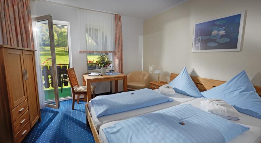 Tommes Gaestehaus Zur Muehle Schmallenberg Esterno foto