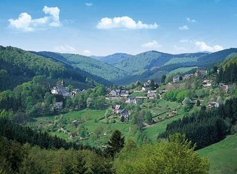 Tommes Gaestehaus Zur Muehle Schmallenberg Esterno foto