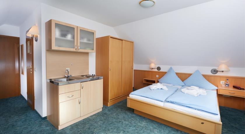 Tommes Gaestehaus Zur Muehle Schmallenberg Esterno foto
